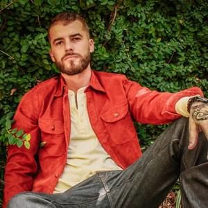 Meet your Posher, Colby